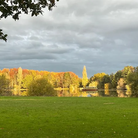 Les De Lara Σαλέ