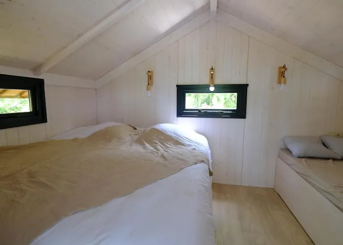 Les De Lara * Menesplet